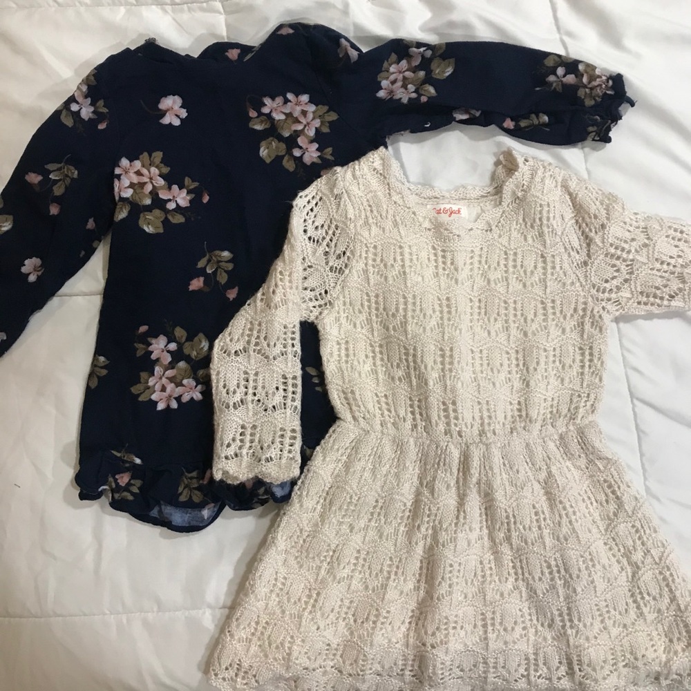 Lot of 2 Long sleeve Dresses